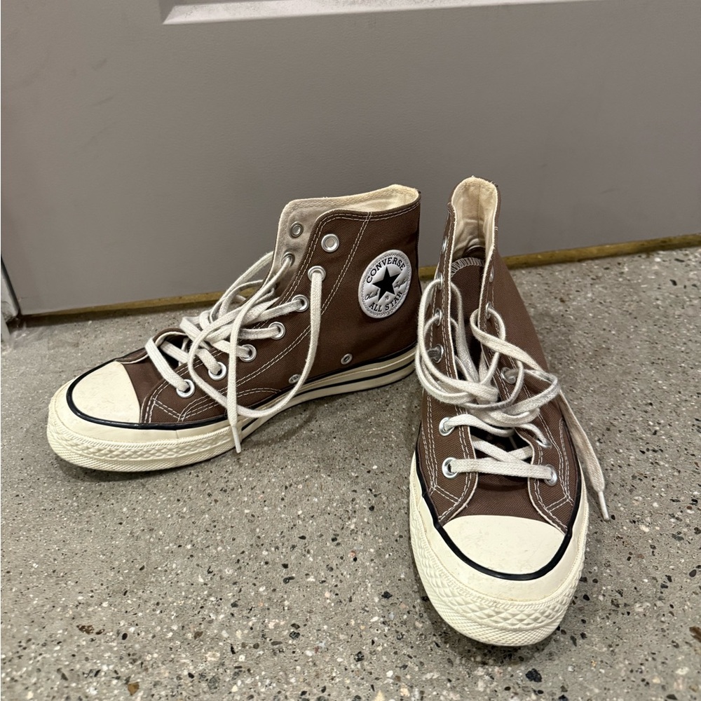 Converse Classic Brown High-Tops | Men's 4.5 / Women's 6.5